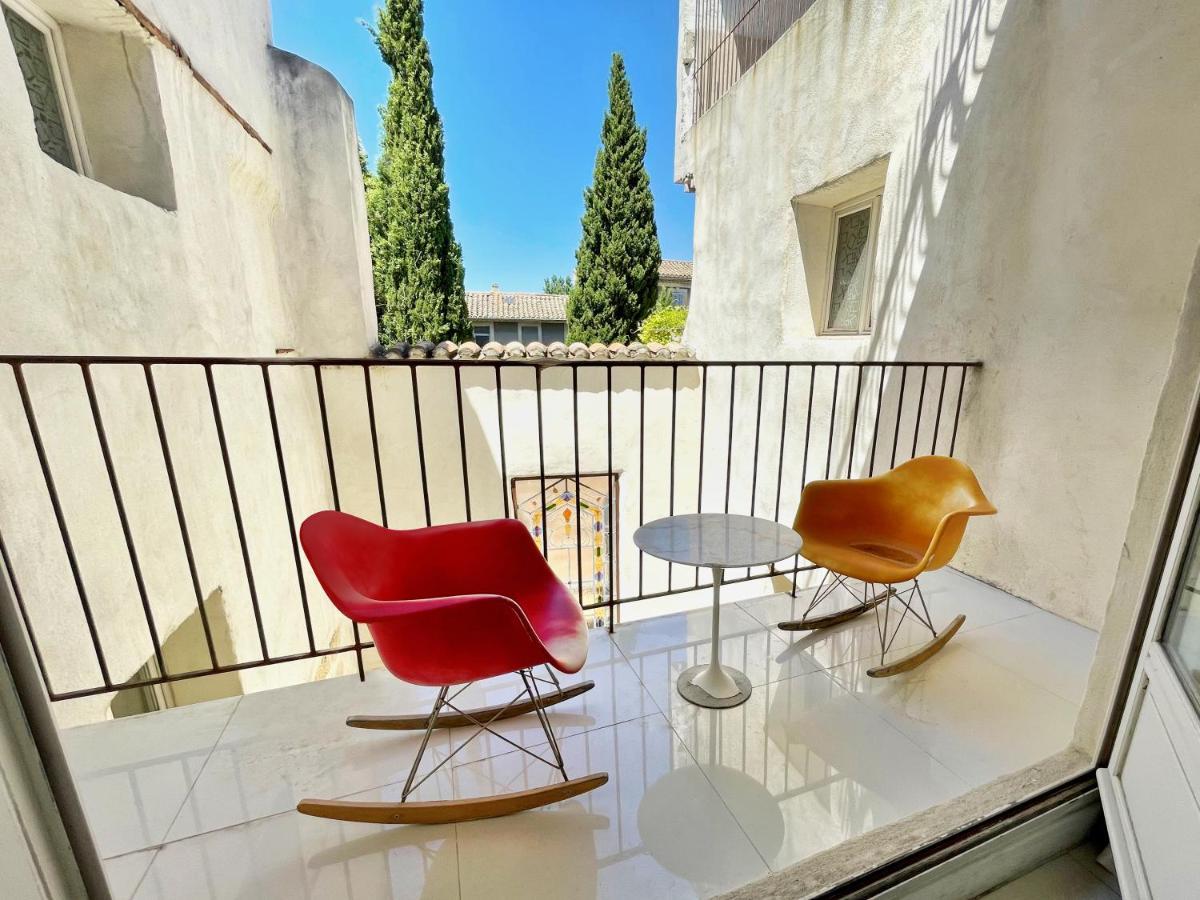 Palais Aoma, Hotel Particulier De Luxe En Provence L'Isle-sur-la-Sorgue Exterior photo